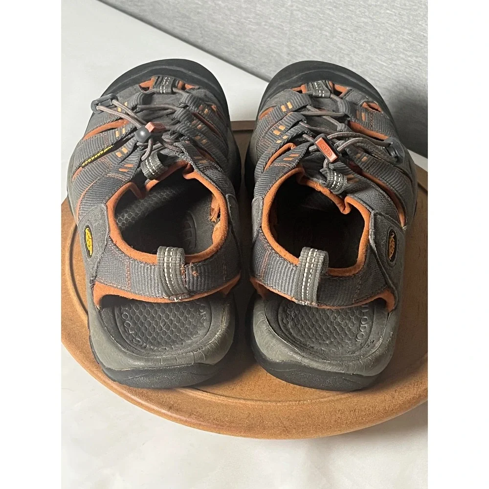 Keen Newport H2 Mens Gray Orange Waterproof Hiking Water Sandals Size 9.5